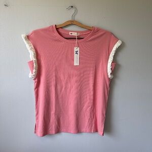 Darong super cute ruffle sleeve t shirt